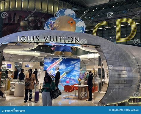 hamad international airport louis vuitton|Louis Vuitton hamad.